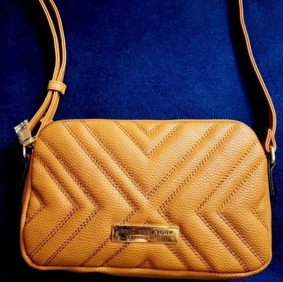 Marc New York Purse - Picture 2 of 2